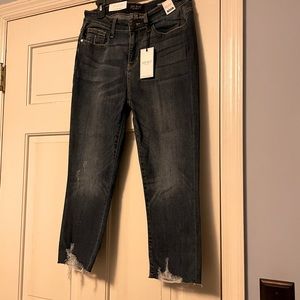 Judy Blue distressed denim capris